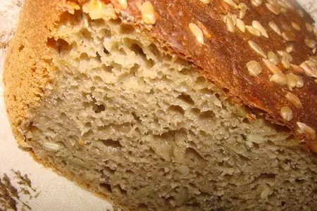 Ржаной хлеб на закваске с семечками подсолнуха, тыквы, льна: шаг 2