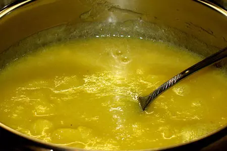 Ананасово-кокосовый творожный торт "pina colada": шаг 5