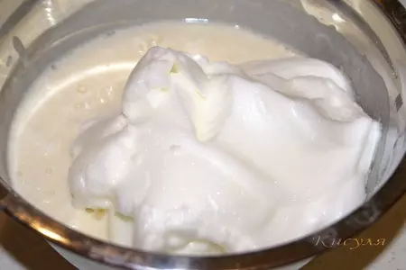Блинчики на взбитых белках: шаг 3