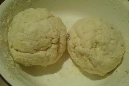 Печенье с творожными сырками и безе: шаг 3