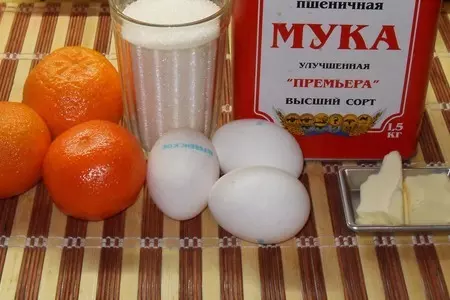 Мандариновый пирог: шаг 1