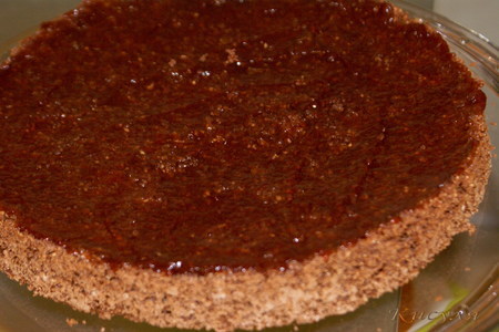 Шоколадно-гречневый торт с карамельно-цитрусовым кремом: шаг 10