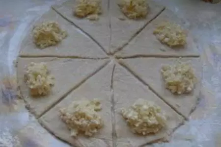 Пирожки с рисом и яйцом: шаг 17