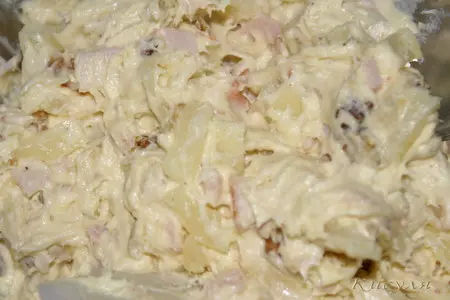 Маффины с ветчиной, ананасом и грецкими орехами: шаг 1