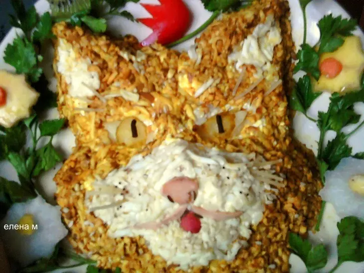 Салат "рыжий кот": шаг 3