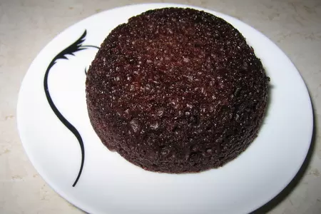 Шоколадные пирожные-жучки из свёклы "съешь нас" с апельсиновой глазурью: шаг 5