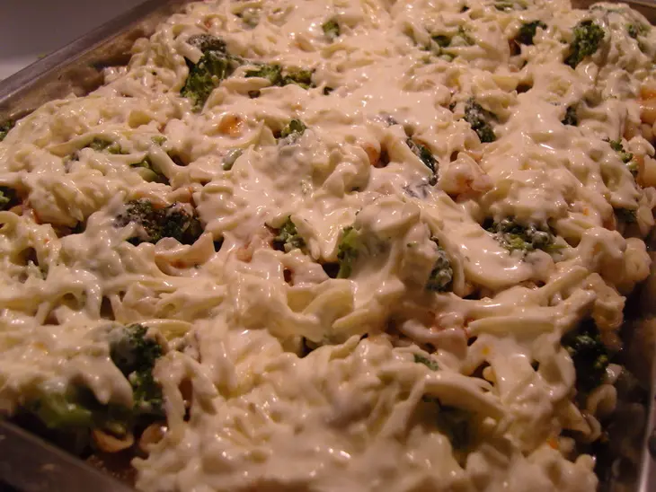 Лазанья из макарон с брокколи и мясом: шаг 6