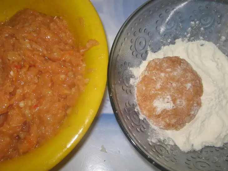 Ленивые голубцы из курицы жаренные.: шаг 5