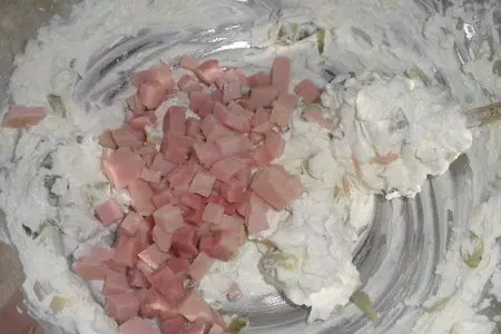 Закусочный трехслойный торт: шаг 1