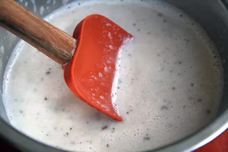 Кокосовый крем с малиной фламбе: шаг 2