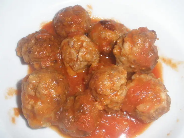 Фрикадельки   коктейльные во вкуснейшем соусе: шаг 4