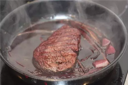 Tenderloin на фуагра под соусом порто: шаг 9