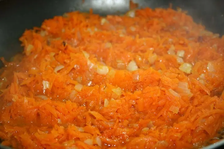 Струдель « тыква с луком и сахаром»: шаг 2