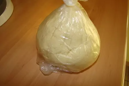 Творожные слойки с ломтиками ананаса: шаг 3