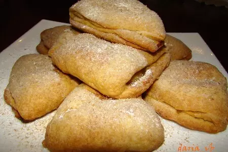 Творожные слойки с ломтиками ананаса: шаг 12