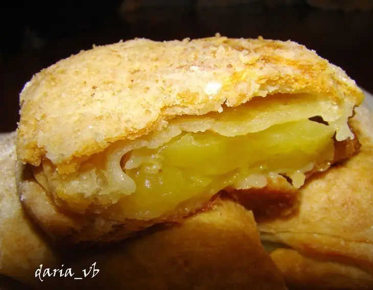 Творожные слойки с ломтиками ананаса: шаг 14