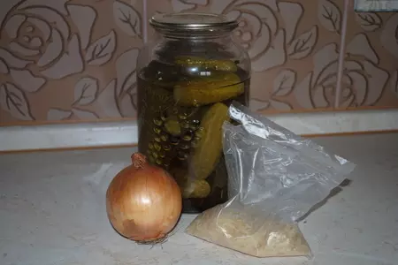 Постный пирог "кузнечик-огуречик": шаг 5