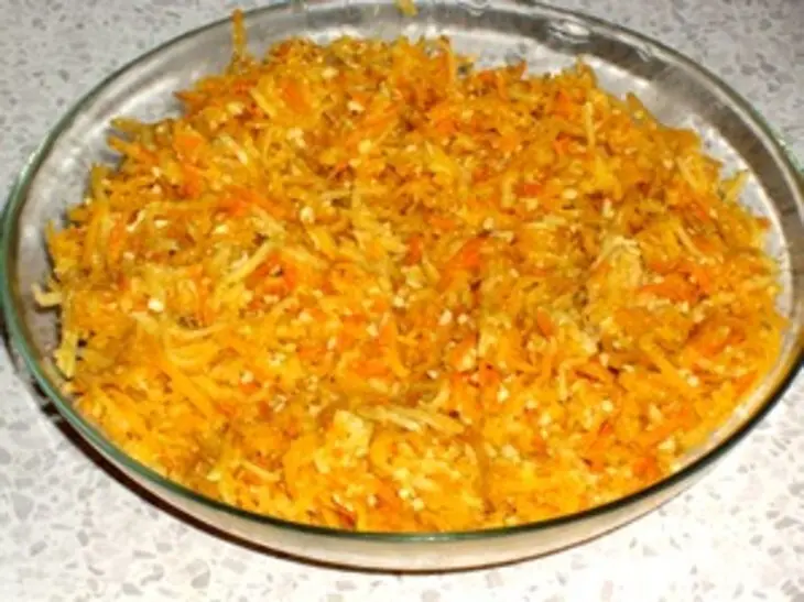 Витаминный салат с кольраби и тыквой: шаг 3