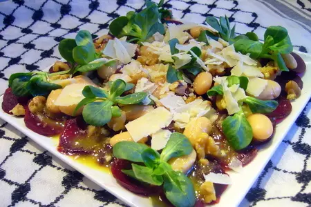 Свекольный салат с фасолью и грецкими орехами: шаг 3