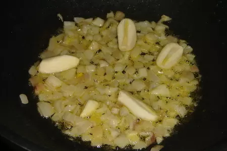 Салат с морепродуктами "изысканный": шаг 1