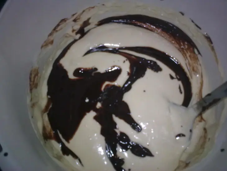 Легкий  brownies  с  шоколадным  муссом: шаг 4