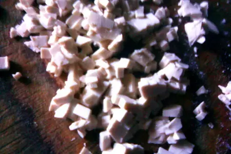 Постные пирожки с черемшой и сыром тофу: шаг 2