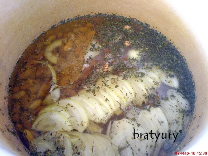 Фасоль, варёная с овощами и грибами: шаг 3