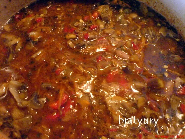 Фасоль, варёная с овощами и грибами: шаг 9
