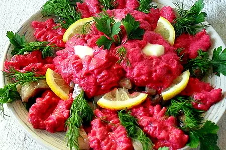 Селёдочка под свекольным крем-соусом: шаг 1