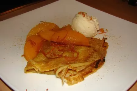 Блины фламбе с персиками (для маленькой такой компании): шаг 9
