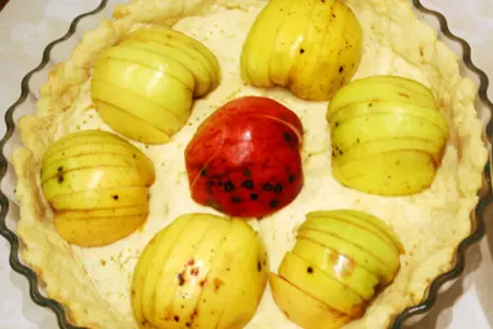Пирог с яблоками и миндалем: шаг 5