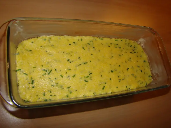 Кукурузный хлеб с зеленым луком: шаг 5