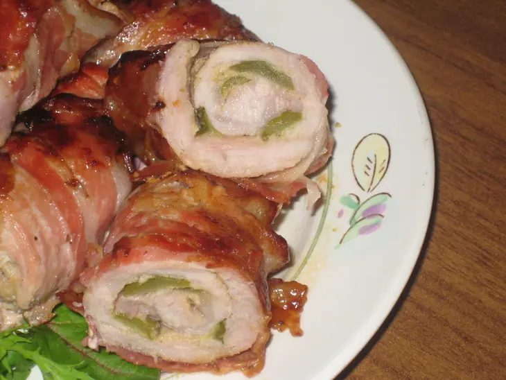 Мясные рулетики в беконе.: шаг 7