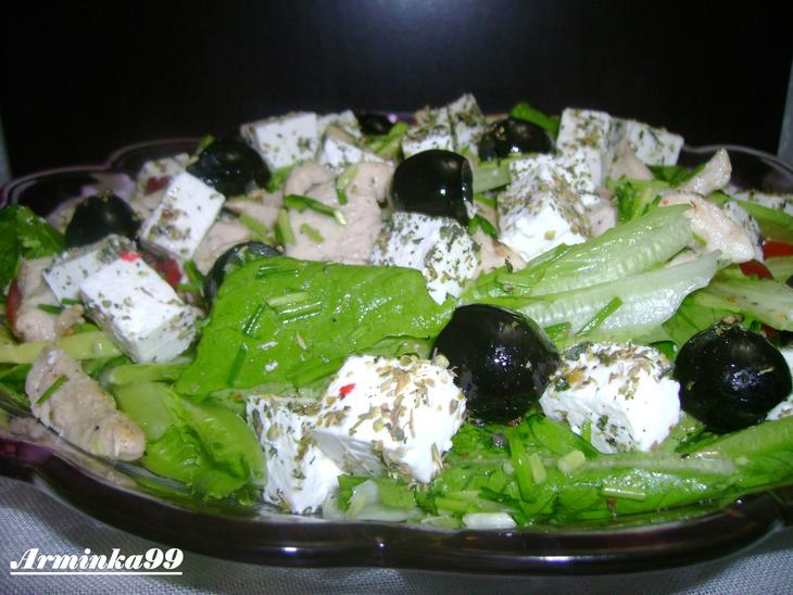 Греческий островной салат с курицей и авокадо: шаг 6