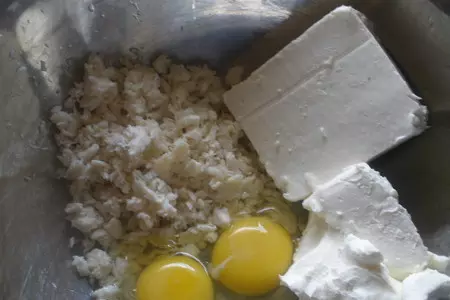 Крабовый чизкейк с соусом меньер: шаг 1