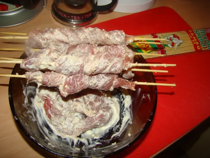 Свиная вырезка в маринаде из топленого кефира: шаг 4