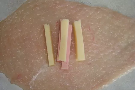 Куриная грудка, фаршированная ветчиной и сыром.: шаг 2