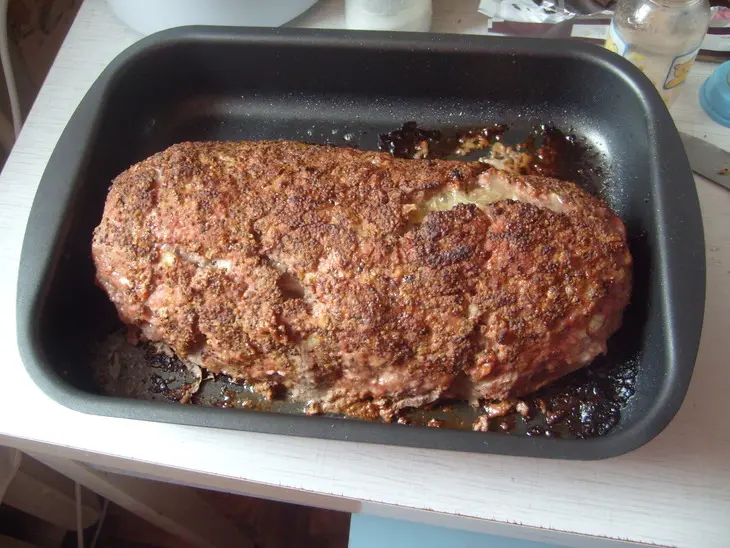 Ароматная мясная булка с молодой капустой: шаг 1