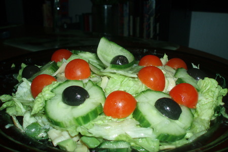 Салат с авокадо и маринованными артишоками: шаг 2