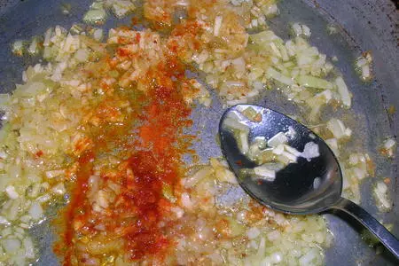 Баклажанная закуска с зеленым горошком и кинзой в йогуртовой заправке: шаг 5