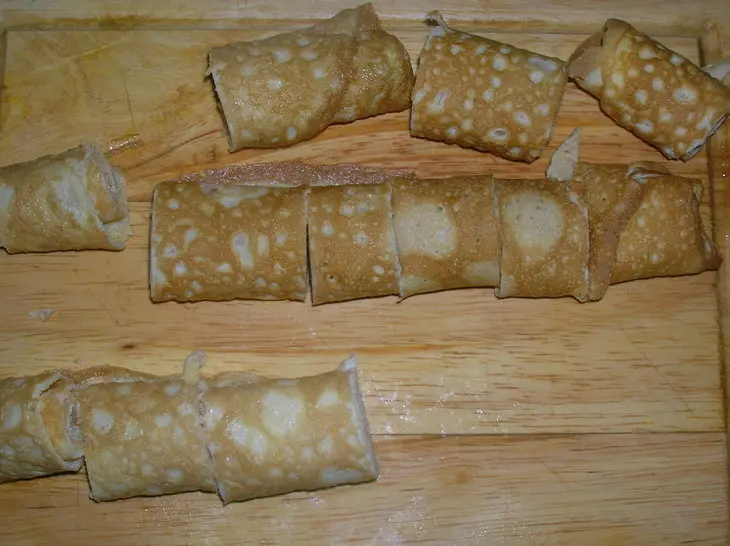 Многочисленная на сайте, но первая для меня - фаршированная курица без костей с начинкой.: шаг 7