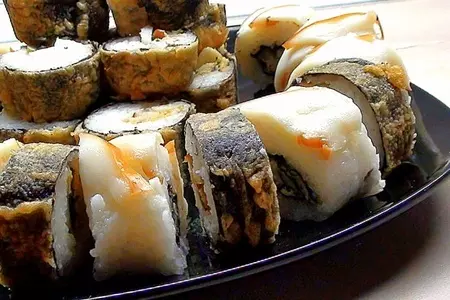 Роллы с копчёным кальмаром: шаг 13