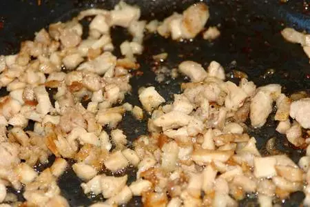 Пирог с курицей и грибами по-уральски: шаг 6