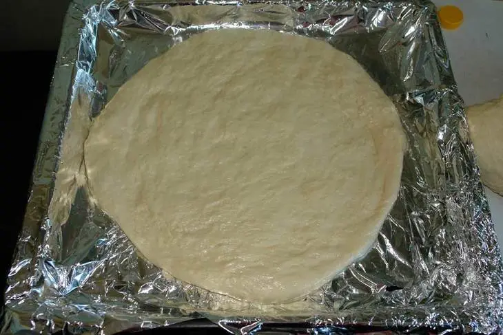 Пирог с курицей и грибами по-уральски: шаг 8