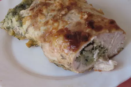 Куриный рулет с творогом и сыром: шаг 5