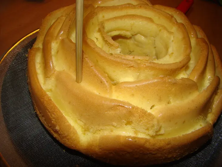 Домашний молочный пирог: шаг 16