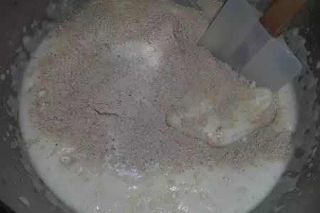 Воздушные маффины с шоколадом и орехами и мацовой мукой: шаг 7