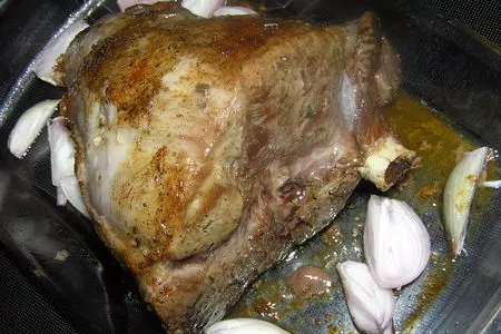 Жаркое из ягненка с мятно-фисташковой корочкой. пасхальный обед.: шаг 2