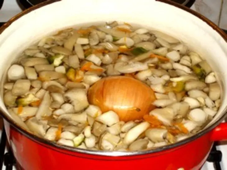 Суп с булгуром и цветной капустой: шаг 2
