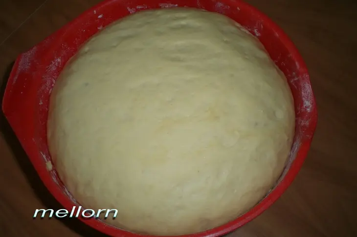 Булочки с сыром и карамелью: шаг 2
